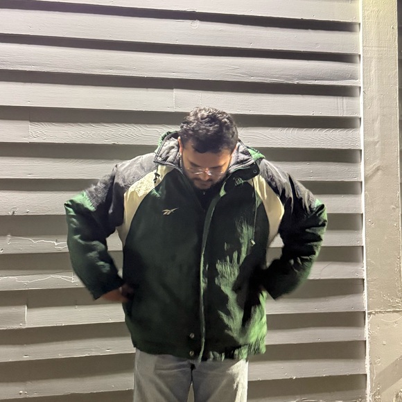 Vintage Reebok - Picture 4 of 15